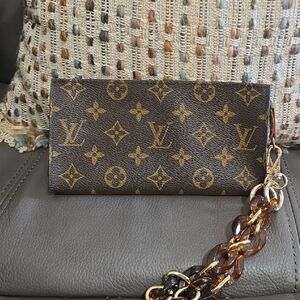 Louis Vuitton Women's Luxury Wallet